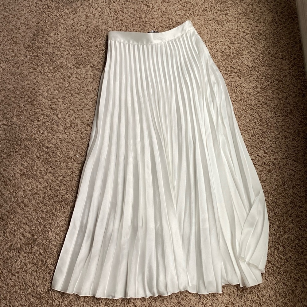 Zara Satin Effect Pleated Skirt